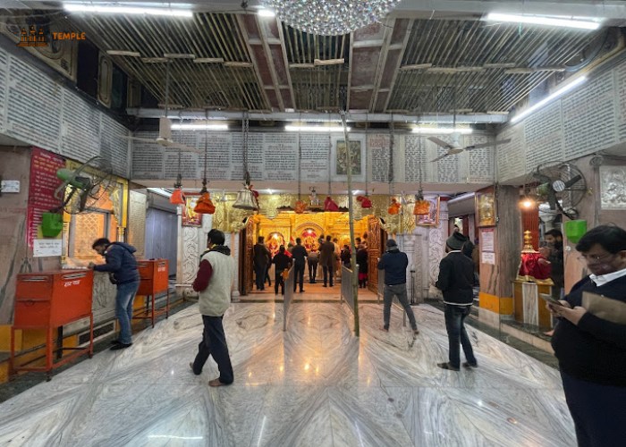 Hanuman Temple Connaught Place - The Temple Guru