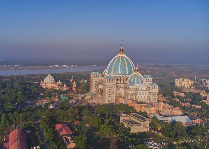 Sri Mayapur Chandrodaya Mandir