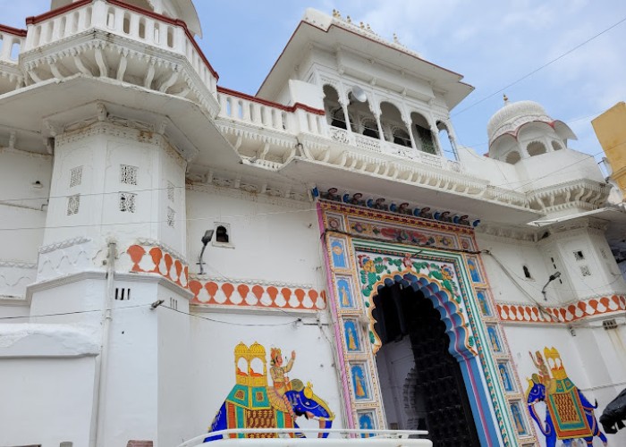 Shrinathji Temple Nathdwara - Info, History, Architecture