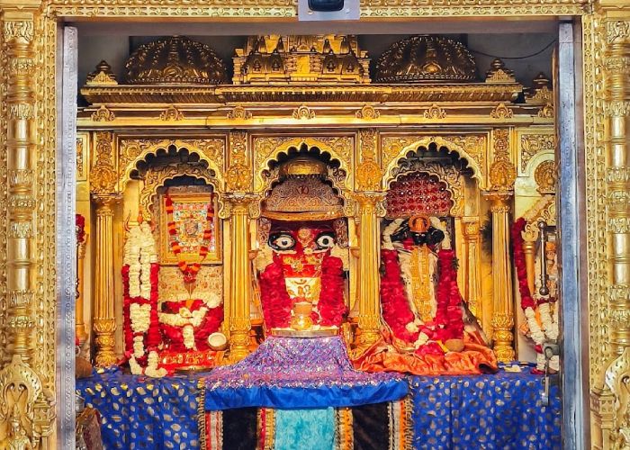 Kalika Mata Temple Pavagadh - Info Facts History Photos