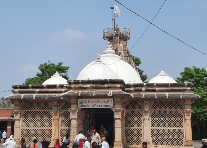 Shree Shamlaji Vishnu Temple 18